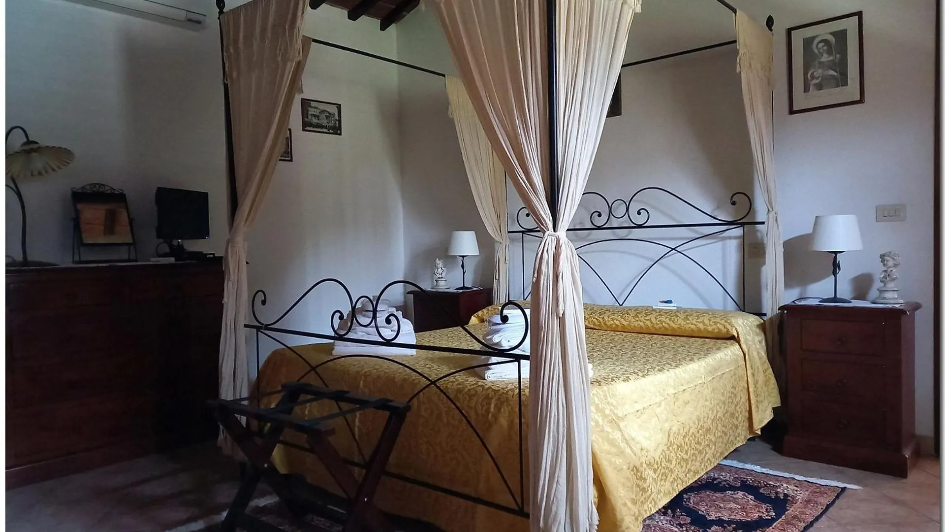 Ebenerdiges Ferienhaus Mit Garten Und Pool Cortona 0*,