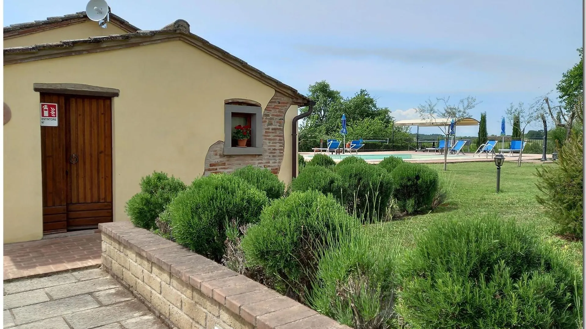 Holiday home Ebenerdiges Ferienhaus Mit Garten Und Pool Cortona